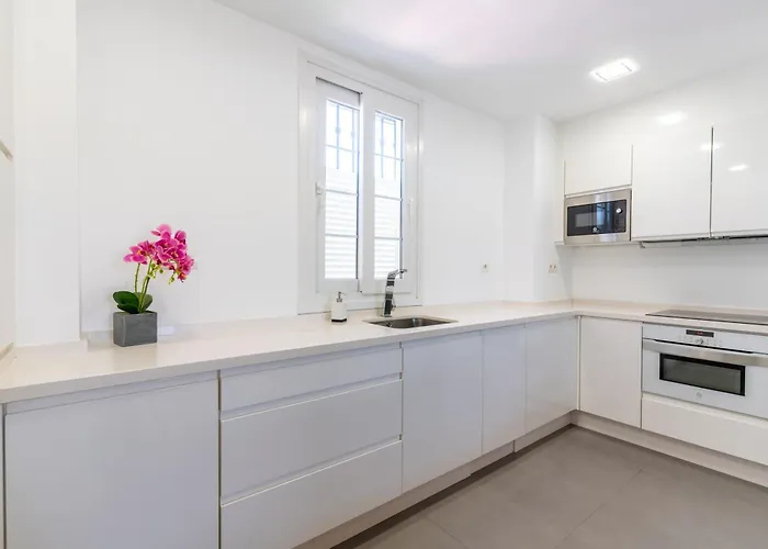 Leo San Bruno Isla Canela